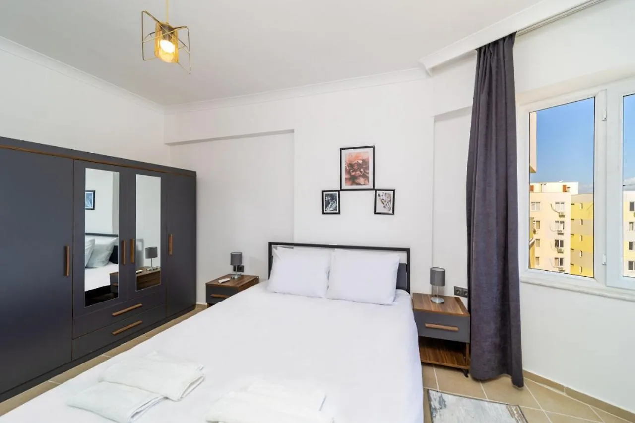 Sea View Flat With Balcony Near Beach In Aksu Antalya